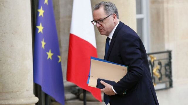 Спикеру нижней палаты парламента Франции предъявили обвинения в незаконном обогащении