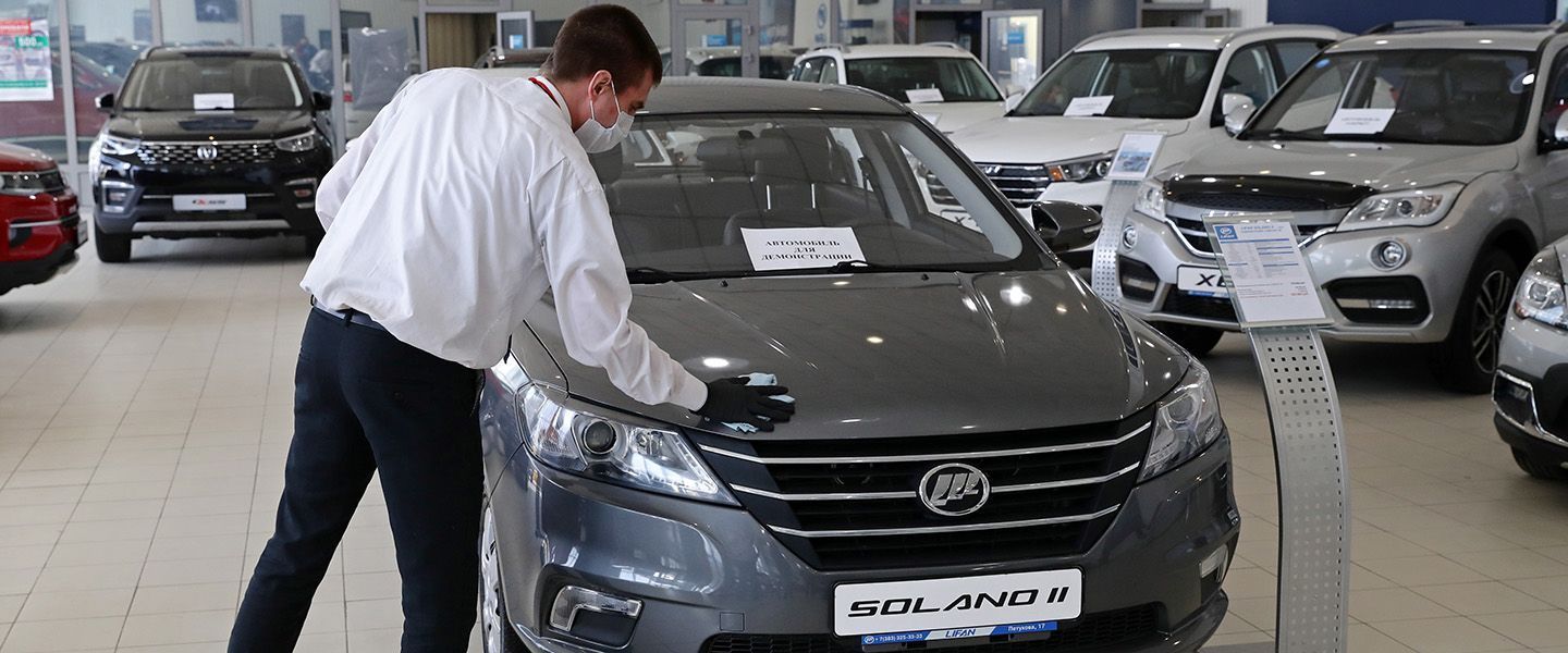 Lifan остановил продажу автомобилей в России