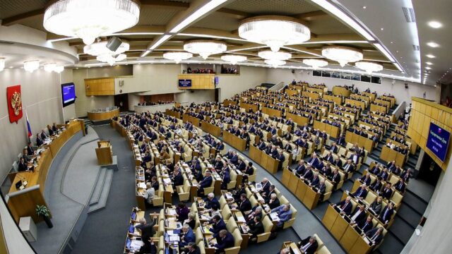Госдума приняла законопроект о праве правительства вводить режим ЧС