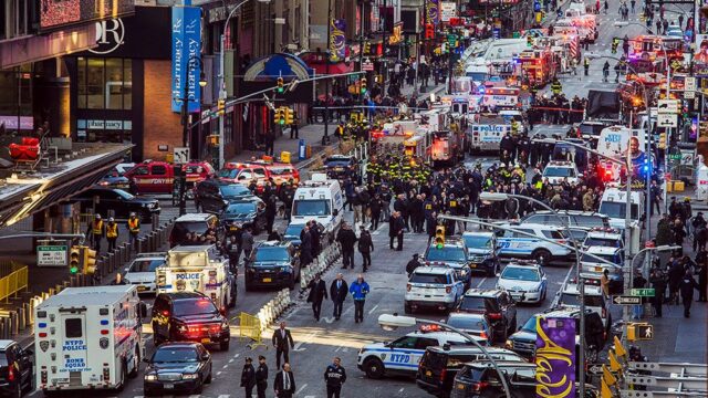Подозреваемому в попытке теракта на Манхэттене предъявили обвинения