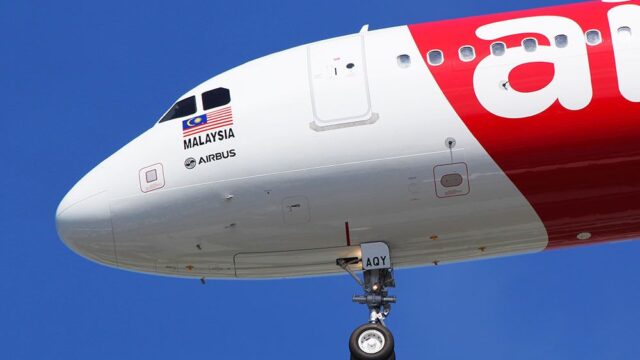 Рейс AirAsia из Австралии в Индонезию потерял в полете высоту и вернулся в аэропорт вылета