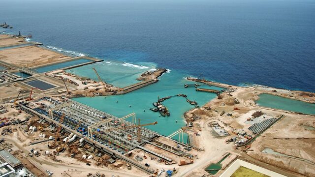 Саудовская Аравия проложит канал, который превратит Катар в остров