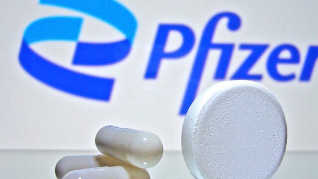 Pfizer разрешил другим компаниям производить свои таблетки от коронавируса