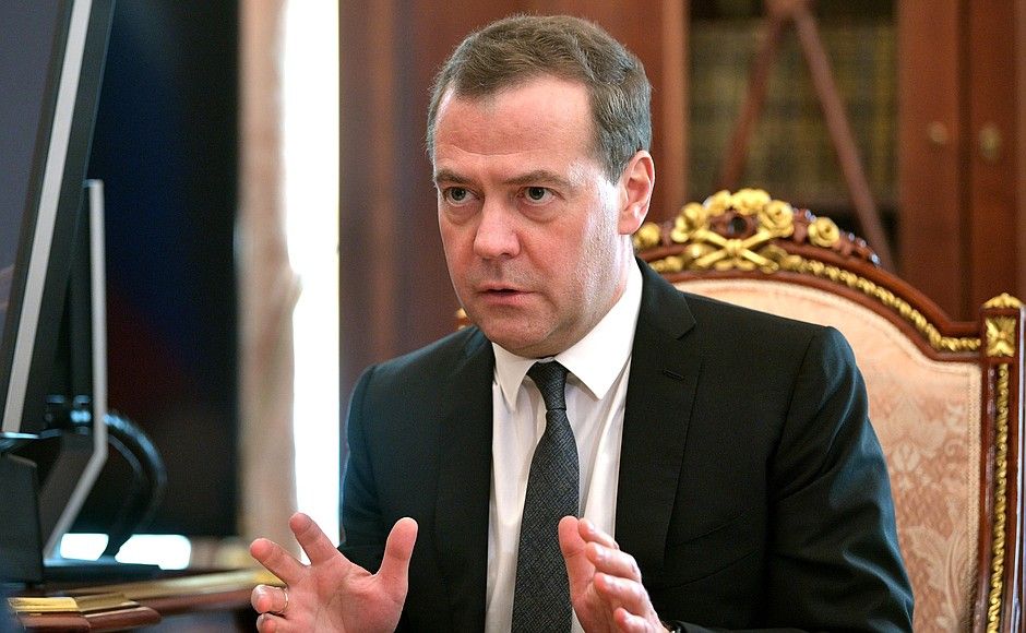 Дмитрий Медведев: санкции для России — не вопрос жизни и смерти, СССР жил с ними десятилетиями