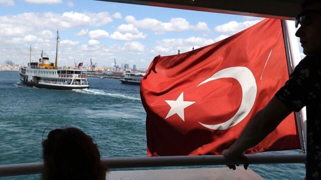 Кремль переадресовал в правительство вопрос о турпоездках в Турцию