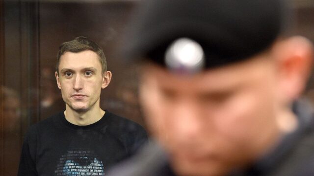 Суд отказал в пересмотре приговора Константину Котову, которого осудили за неоднократное участие в несогласованных акциях