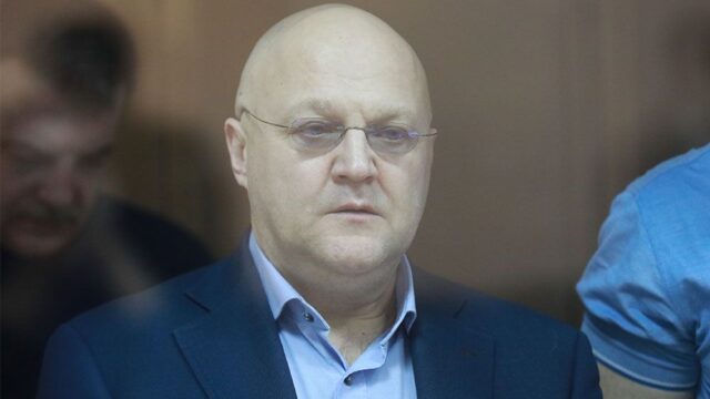 Суд в Москве приговорил бывшего главу столичного СК к 12 годам колонии