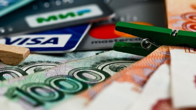 Более 79% россиян отложили деньги на случай потери дохода. Но большинству хватит только на 3 месяца