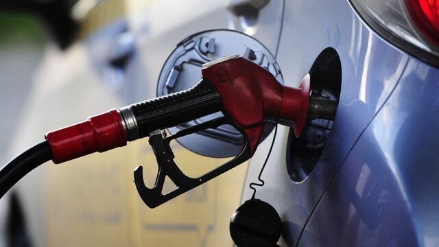 Экспорт бензина может быть запрещен, если цены на топливо не снизятся