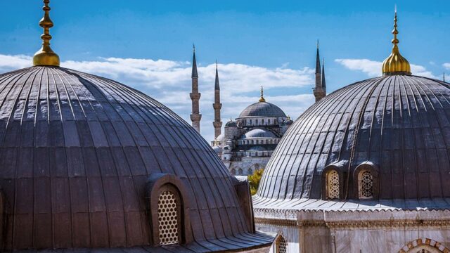 Германия ужесточила рекомендации гражданам для поездок в Турцию