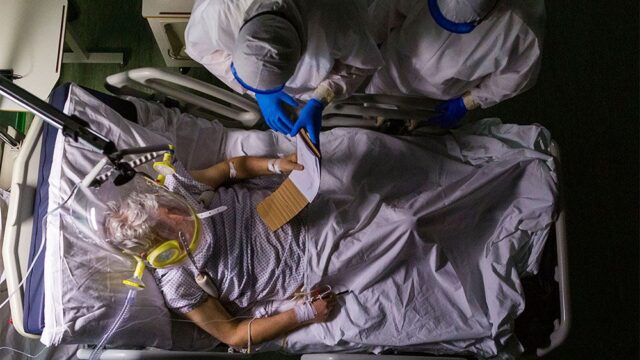 В мире от коронавируса умерли 150 тысяч человек: хроника пандемии за 17 апреля