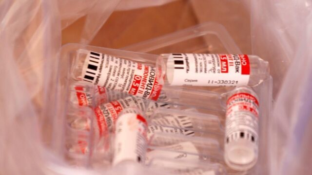 Албания одобрила использование вакцины «Спутник V»