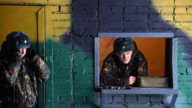 В Чечне лейтенант Росгвардии застрелил четырех сослуживцев