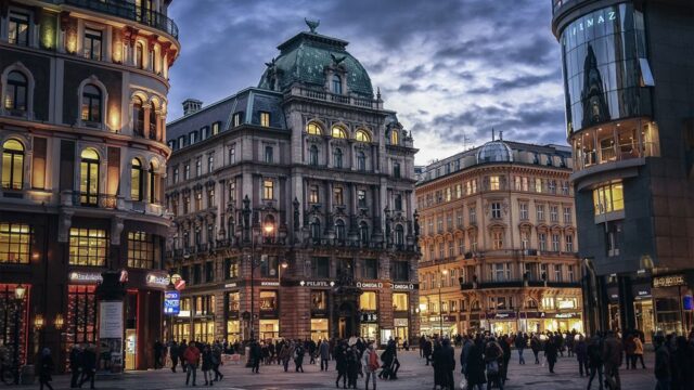 Вена вновь стала самым комфортным городом для жизни в рейтинге Economist