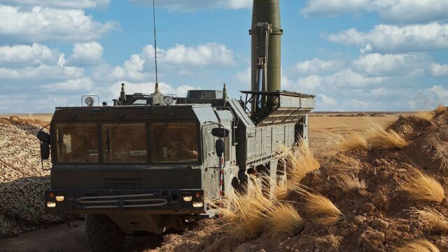 Алиев: Баку ждет ответа, откуда у Еревана появились ракеты «Искандер-М»