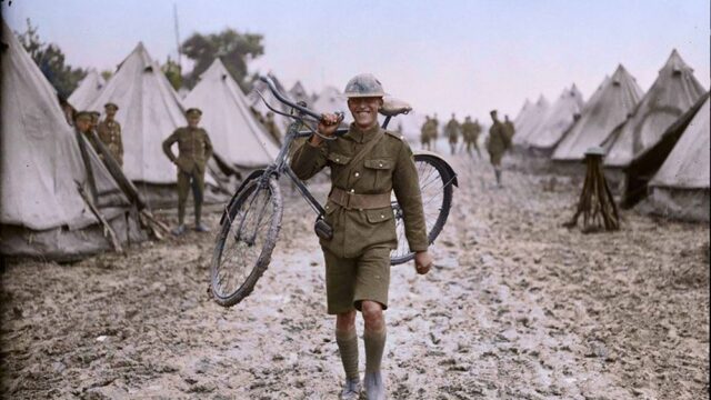 Благотворительный фонд из Канады сделал цветными черно-белые фотографии Первой мировой войны