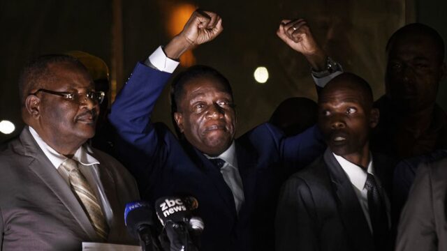 В Зимбабве вступил в должность новый президент
