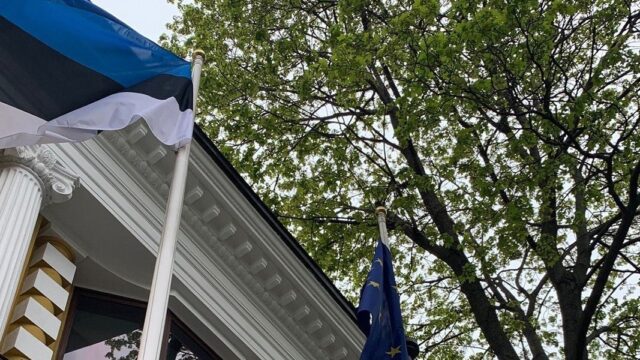МИД Эстонии отказал в выдаче визы российскому дипломату