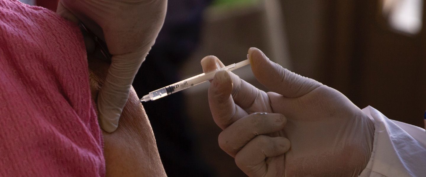 ВОЗ: на вакцинацию от COVID-19 в 2022 году потребуется до $45 млрд