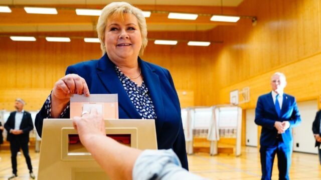 На парламентских выборах в Норвегии победила левая оппозиция