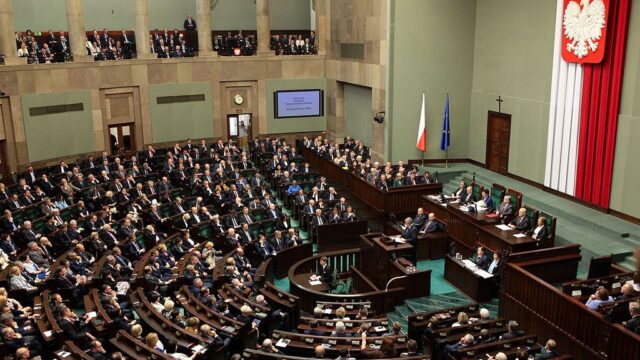 Сейм Польши отклонил законопроект о либерализации абортов