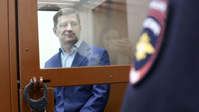 Суд в Москве продлил арест Сергея Фургала