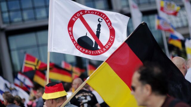 Городской совет Дрездена заявил о «чрезвычайной ситуации» в связи с активностью неонацистов