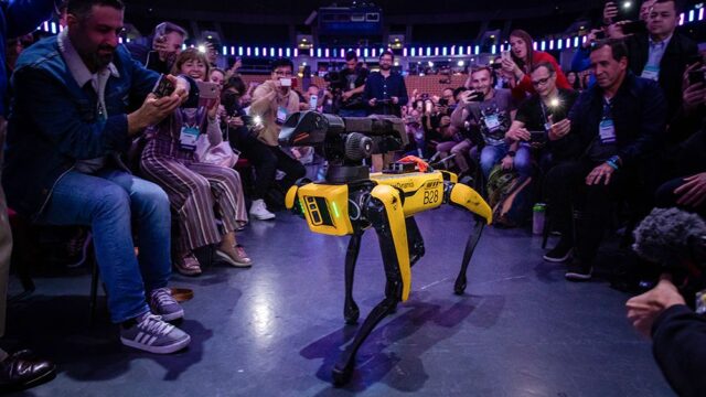 Робот-собака от Boston Dynamics поступил в открытую продажу