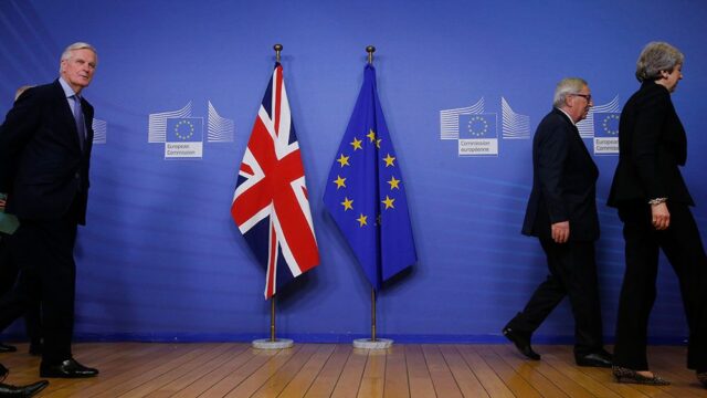 Guardian: Евросоюз готов отложить Брэкзит на два года, если об этом попросит Лондон
