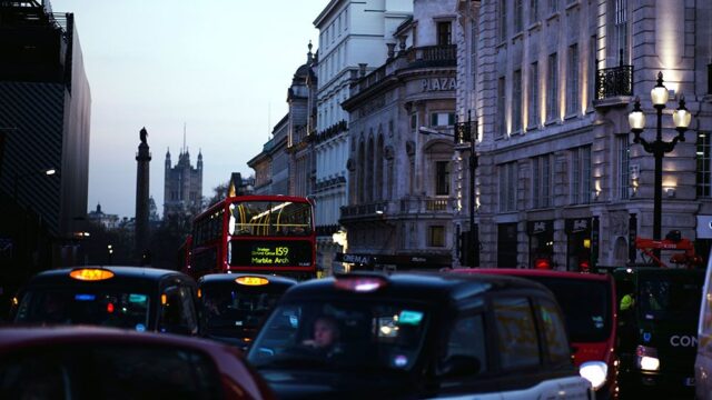 После изменений в работе Uber получил новую лицензию в Лондоне