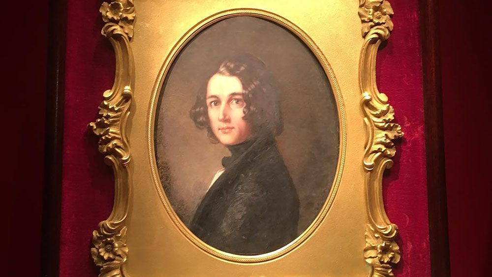 Утерянный 174 года назад портрет Диккенса нашли на распродаже в ЮАР