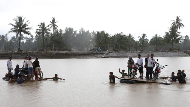Жертвами тропического циклона на Филиппинах стали почти 200 человек