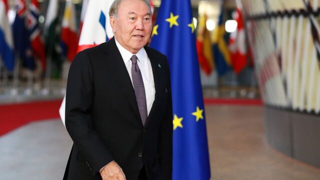 «Генеральная репетиция передачи власти в России﻿»: что говорят об отставке Нурсултана Назарбаева