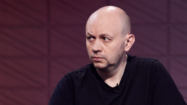Суд арестовал на 25 суток главреда «Медиазоны» Сергея Смирнова
