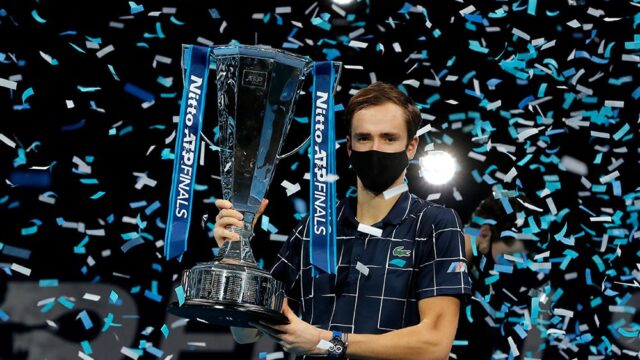 Даниил Медведев впервые в карьере выиграл Итоговый турнир ATP