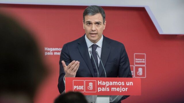 В Испании инициировали вотум недоверия премьер-министру из-за коррупционного скандала