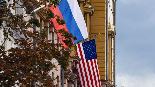 Россия отложит запреты в отношении американского посольства