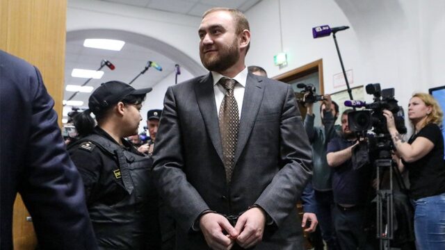 СК России объявил в розыск двух подозреваемых по делу Арашуковых