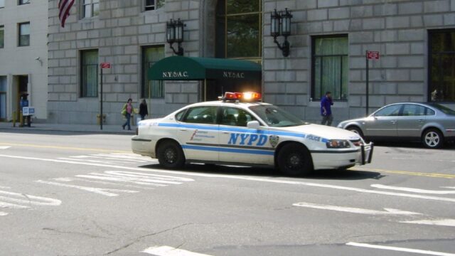 В Нью-Йорке арестовали пенсионера за двойное убийство 46-летней давности