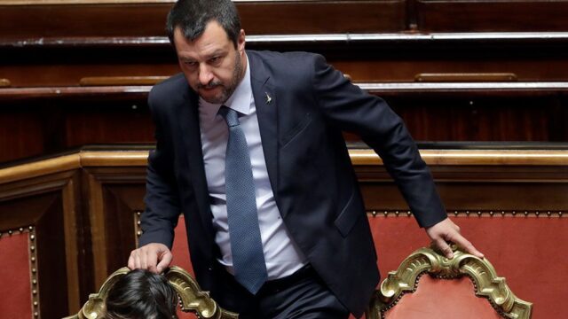 Сенат Италии лишил иммунитета бывшего главу МВД Сальвини
