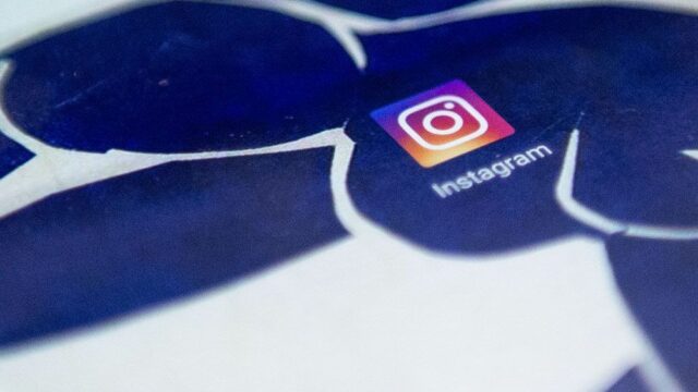 Instagram будет удалять посты с рекламой вейпов и оружия