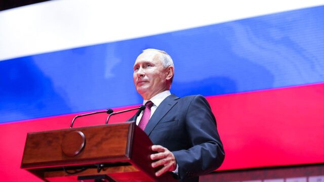 Путин внес в Госдуму законопроект о смягчении наказания по статье 282