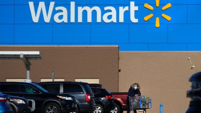 Минюст США подал иск к крупнейшей в стране сети универмагов Walmart из-за опиоидного кризиса