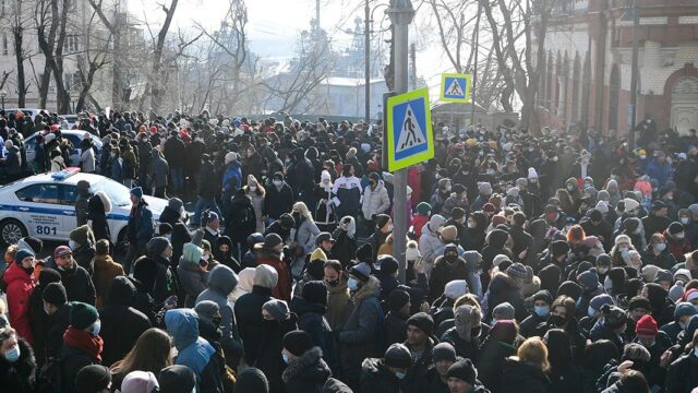 В России завели дела о блокировке дорог на акциях в поддержку Навального