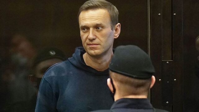 «Одного сажают, чтобы запугать миллионы». Речь Навального в Мосгорсуде