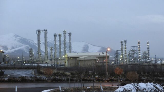 Иран запустил производство урана, обогащенного до 20%. Ядерная сделка разрешала 4%
