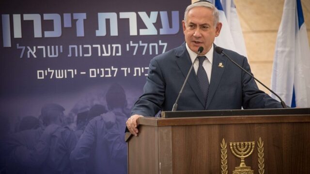 Израильского премьер-министра впервые допросили по коррупционному делу о подлодке