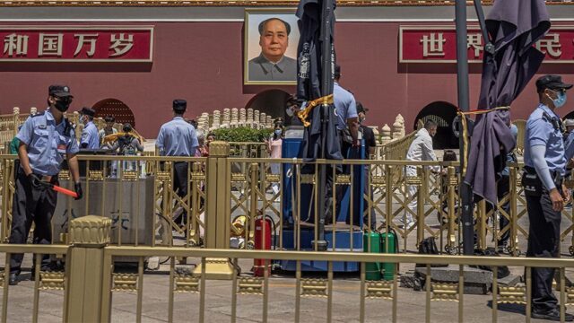 В Гонконге задержали организатора акции в память о событиях 1989 года