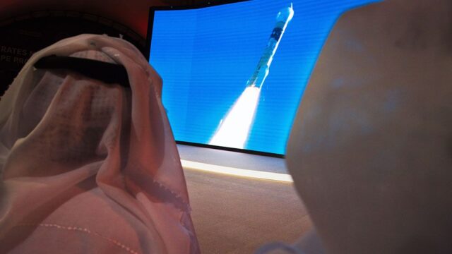 ОАЭ первой из арабских стран запустила космический зонд к Марсу