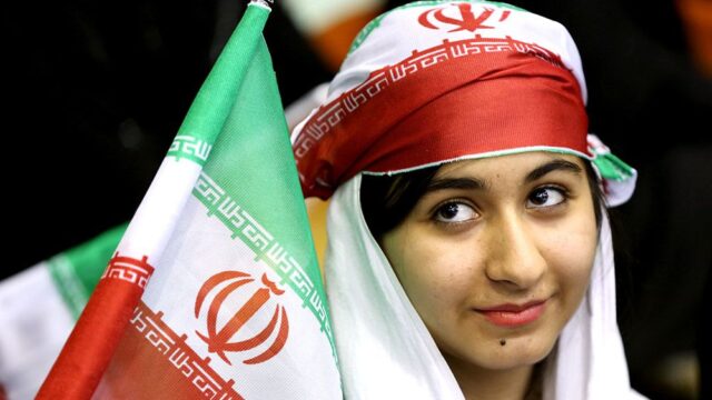 В Иране по ошибке выставили на продажу женские билеты на игру мужской сборной по футболу